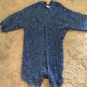 Gap sweater